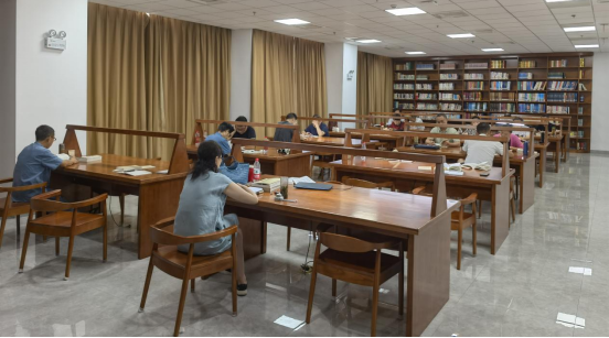 学校推进主题教育理论学习走深走实