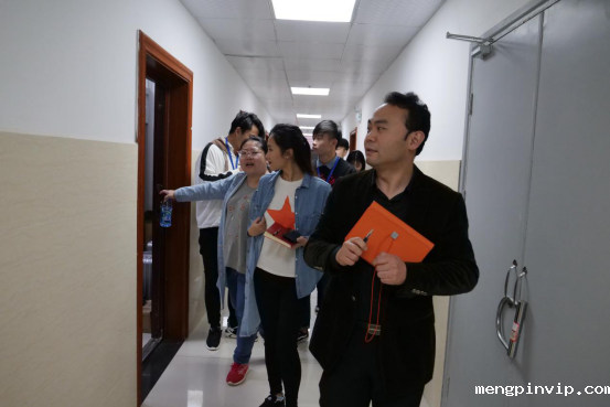 文明高校特色创建，影视系在行动