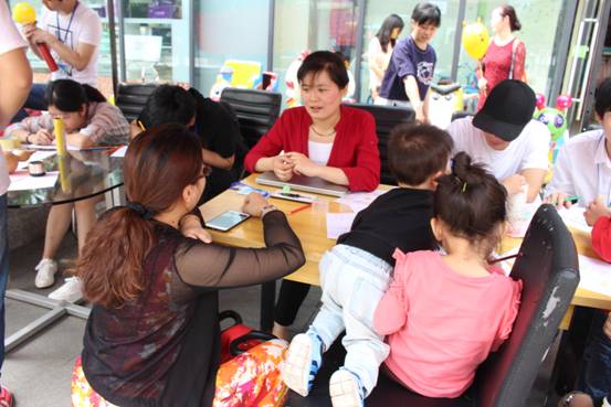 学工保卫党支部开展心理科普宣传活动