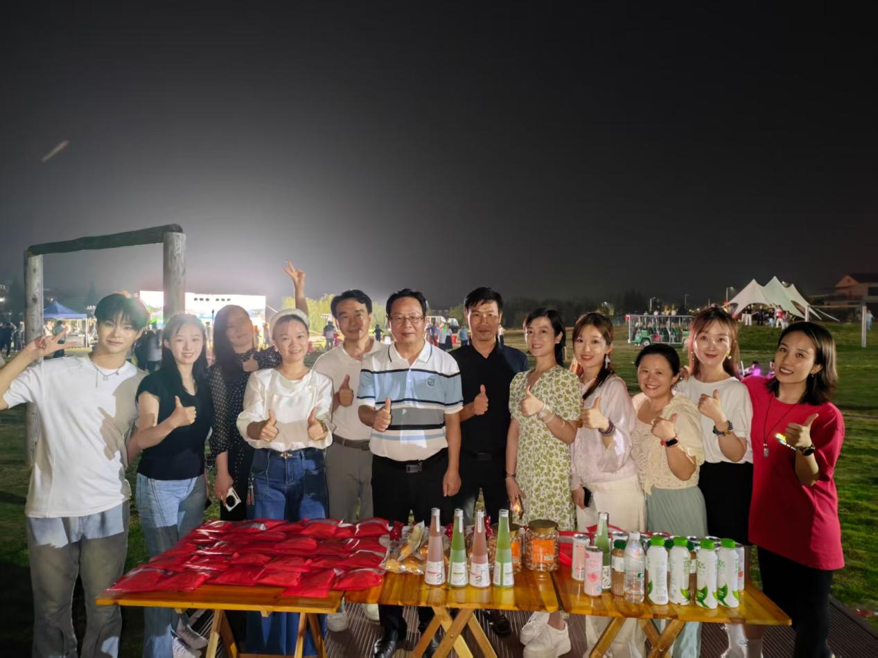 乡村音乐会奏响学生创业实践“新乐章”