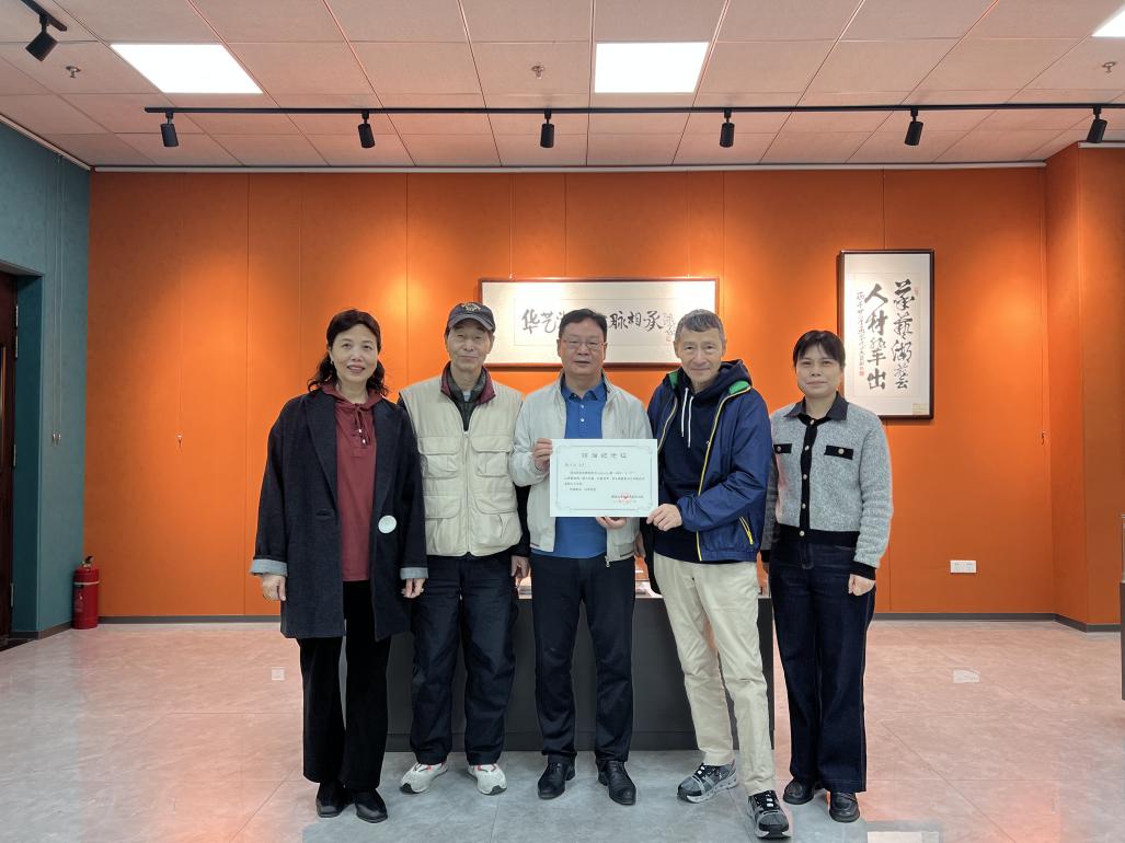 杰出校友魏猛克先生之子魏大巧、魏大巩先生到访我校